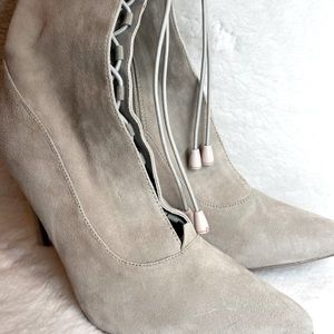 Steve Madden new leather boots size 9